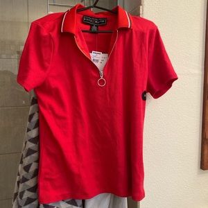 Red polo shirt w zipper
